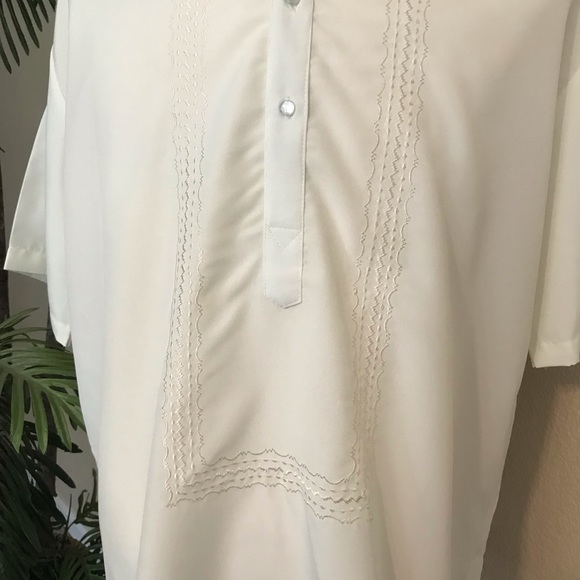 Hugo Polo Barong Tagalog with embroidery, size 2X - Picture 3 of 5